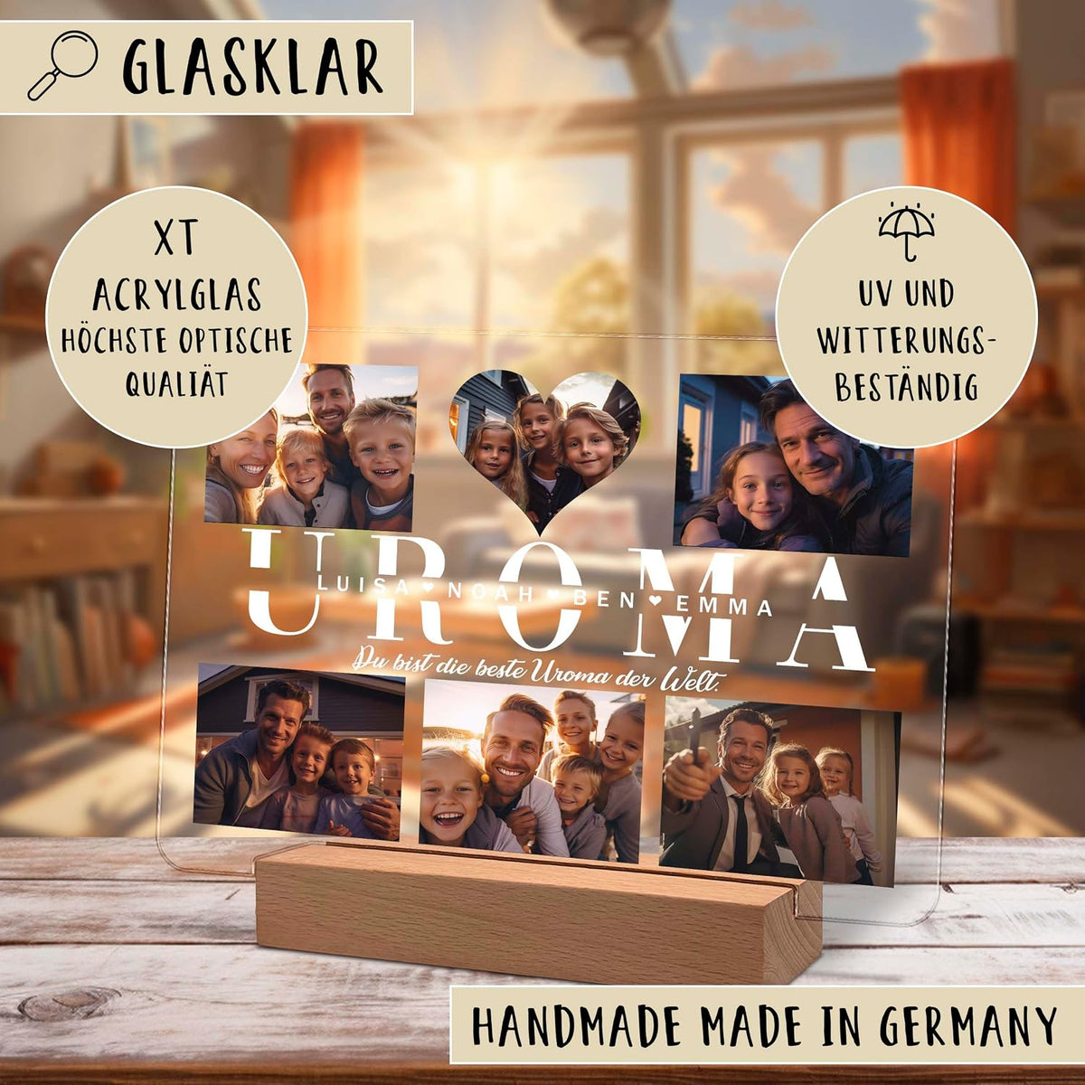 Personalisierte Acryl-Fotodisplay auf einem Holzsockel mit der Aufschrift „UROMA“ sowie Familienfotos und Namen. Text-Einblendungen heben die XT-Acrylglasqualität, UV-Beständigkeit und „Handmade Made in Germany“ hervor. Der deutsche Untertitel lautet „Du bist die beste Uroma der Welt.“